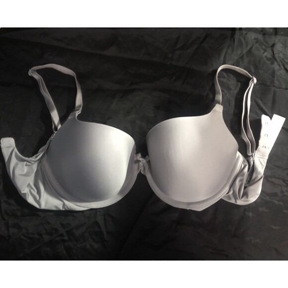 Victoria’s Secret Demi Bra 32D Gray Underwire Adjustable Straps - Picture 1 of 3